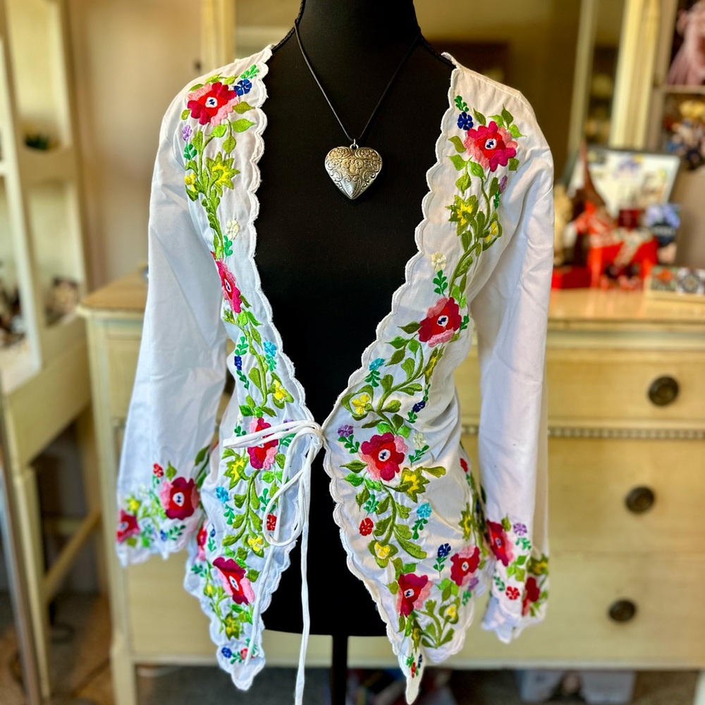Floral Embroidered White Jacket